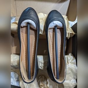 Frye Carson Ballet, black leather - Size 8